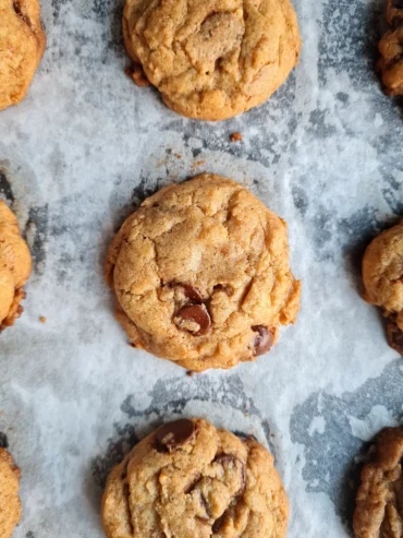chocolate chip cookies